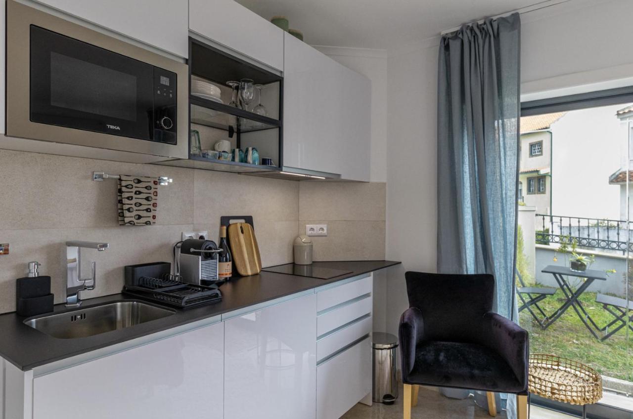 Nazare Oasis Suites Экстерьер фото