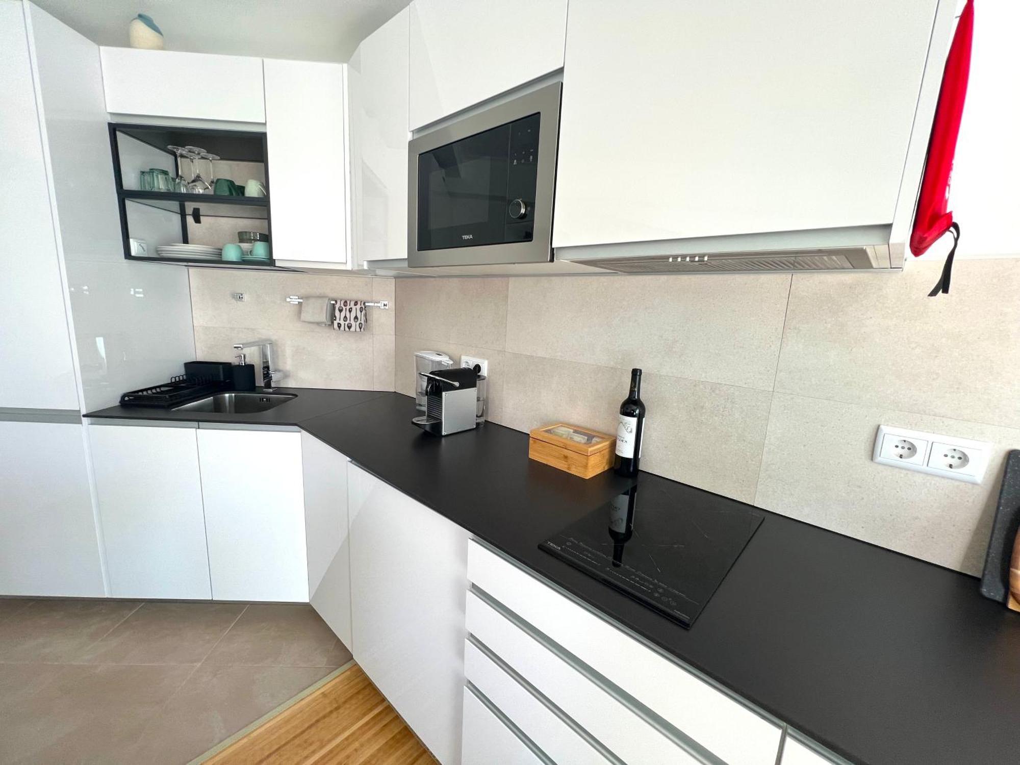Nazare Oasis Suites Экстерьер фото