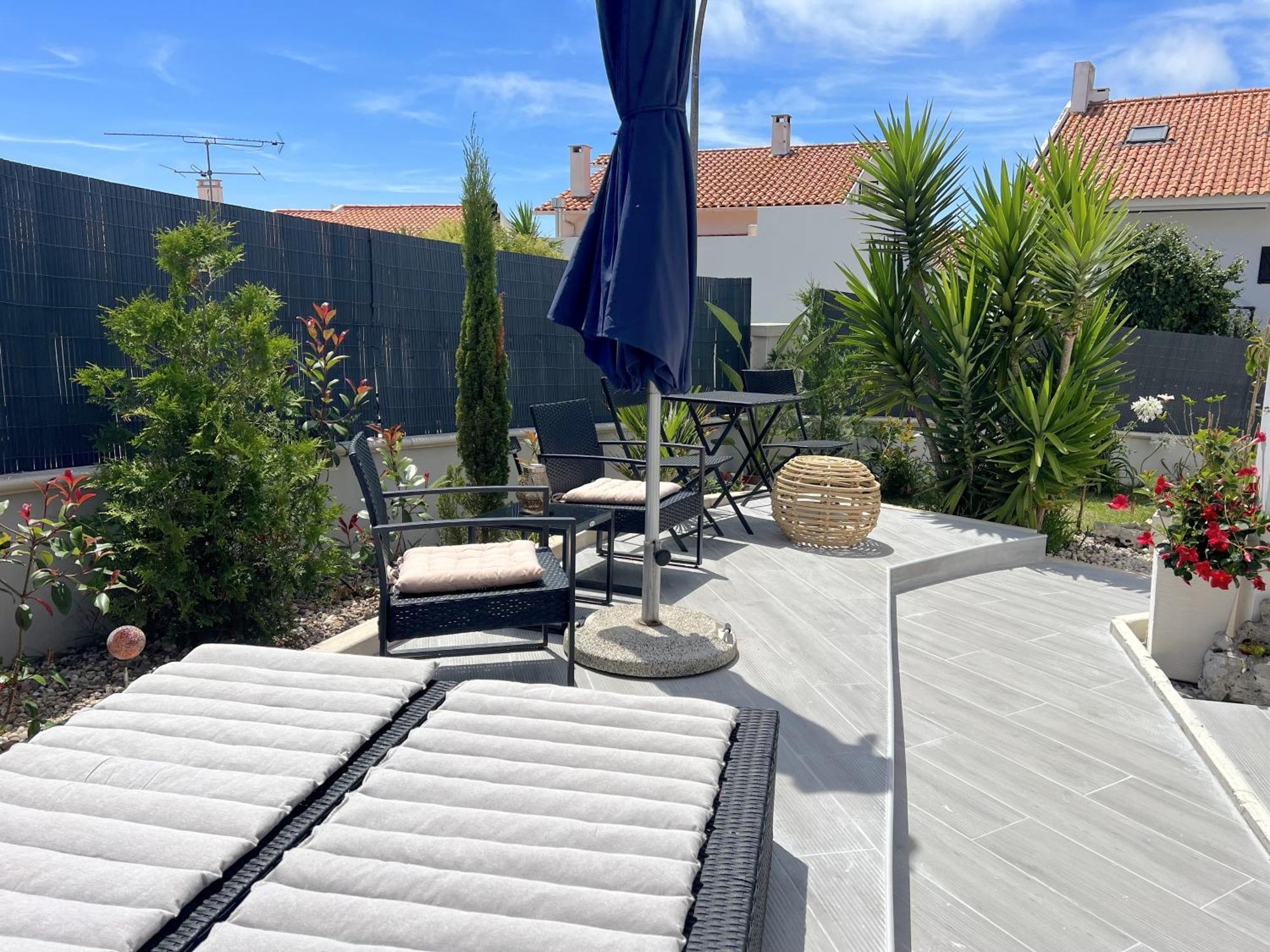 Nazare Oasis Suites Экстерьер фото