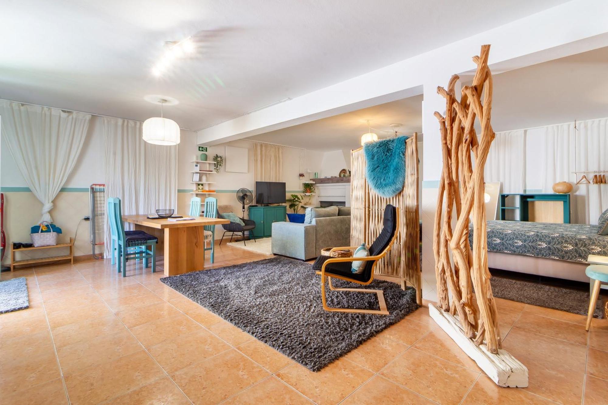 Nazare Oasis Suites Экстерьер фото