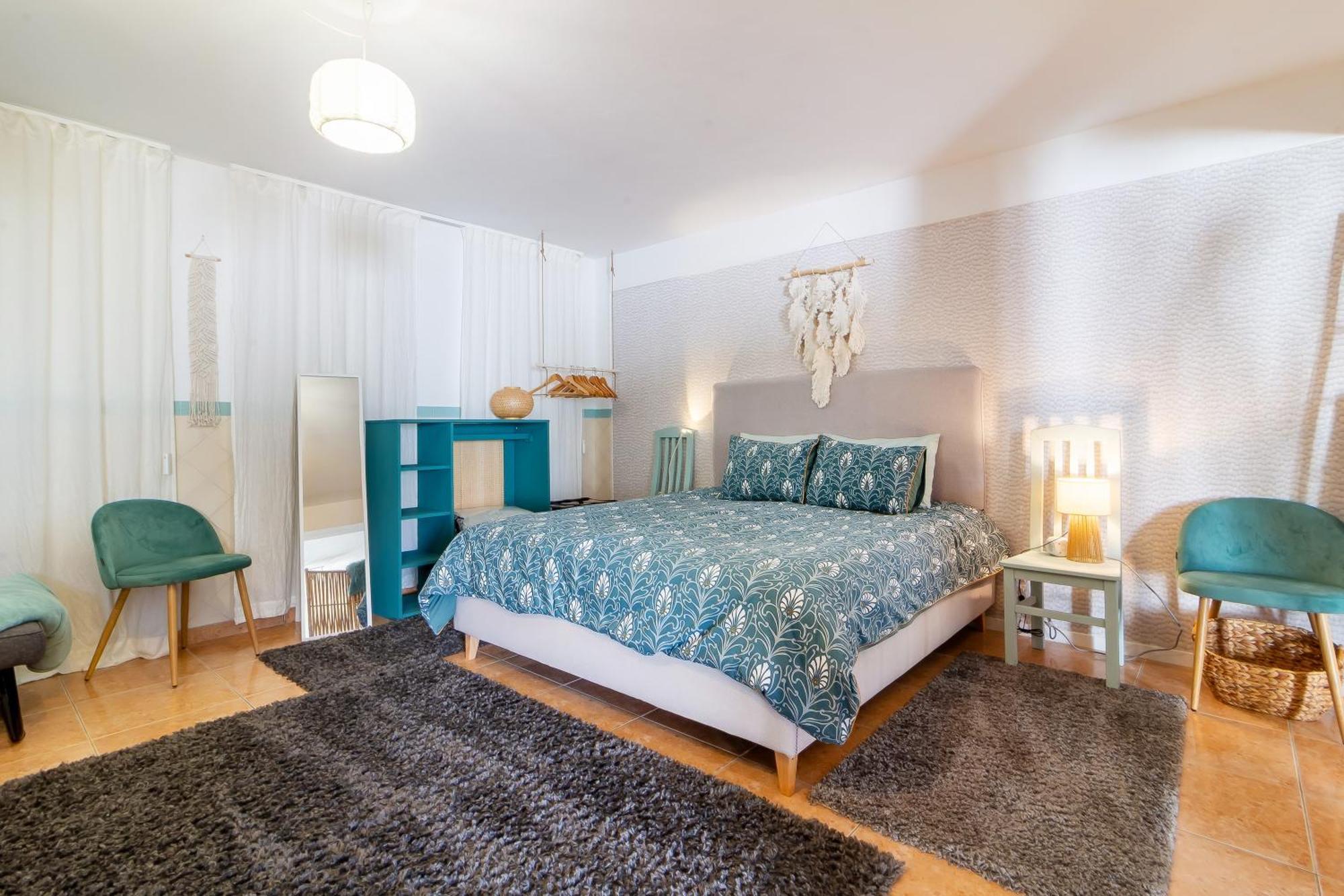 Nazare Oasis Suites Экстерьер фото
